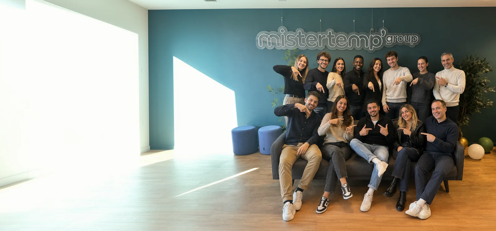 I team del gruppo riuniti in sede, sotto il brand Mistertemp’group